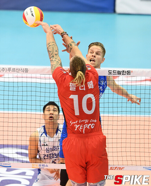 171029mKOVO44.jpg
