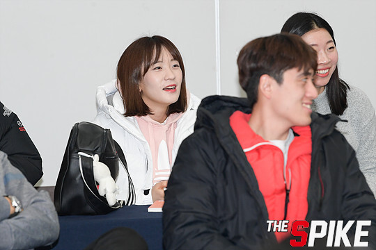 S171201YW219.jpg
