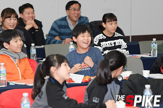 S171201YW162.jpg