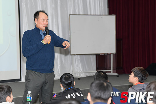 S171201YW135.jpg