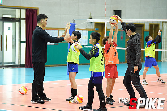 S171202YW48.jpg
