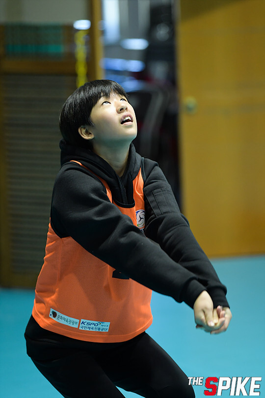 S171202YW64.jpg