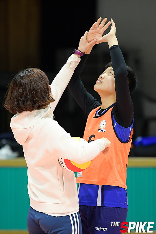 S171202YW38.jpg