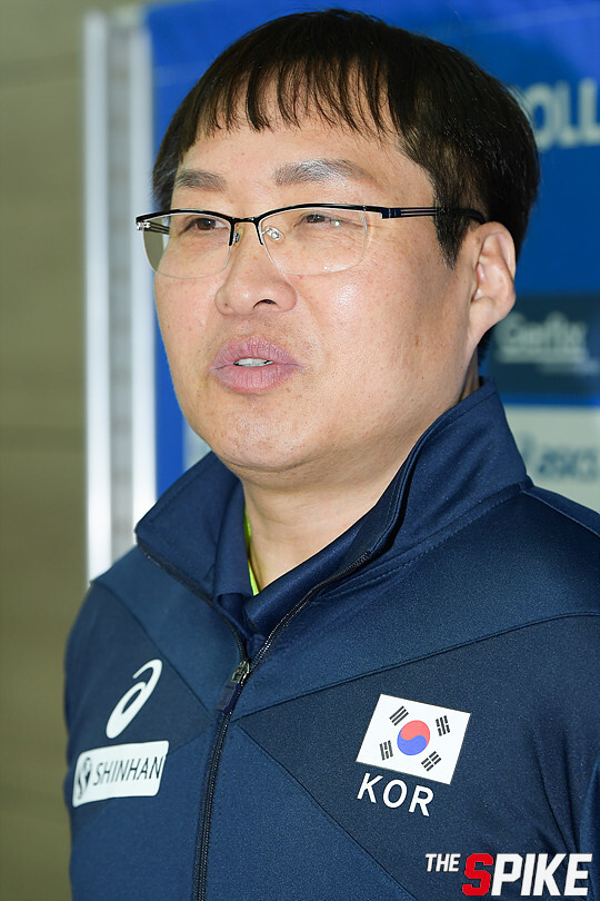 S180513YW39.jpg