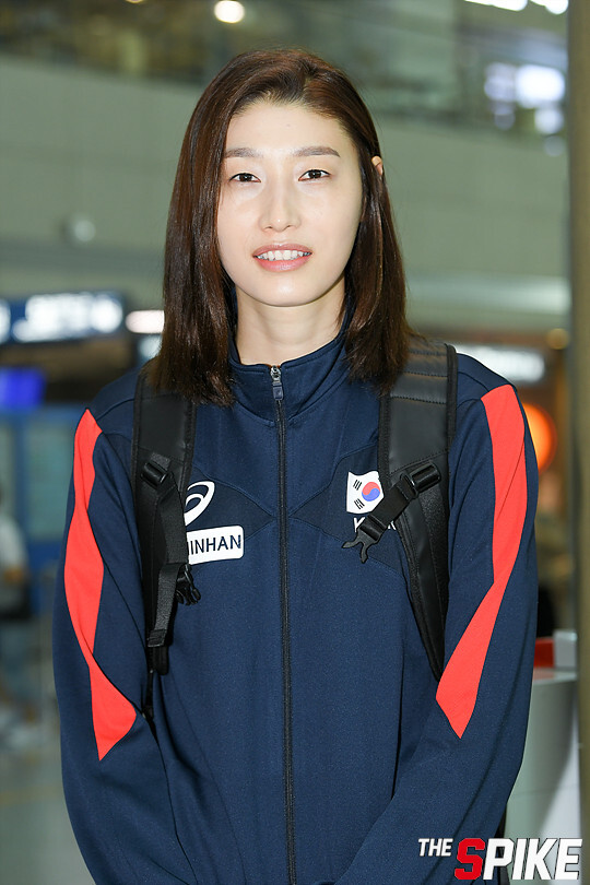S180601YW14.jpg
