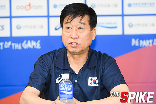 S1806014YW02.jpg