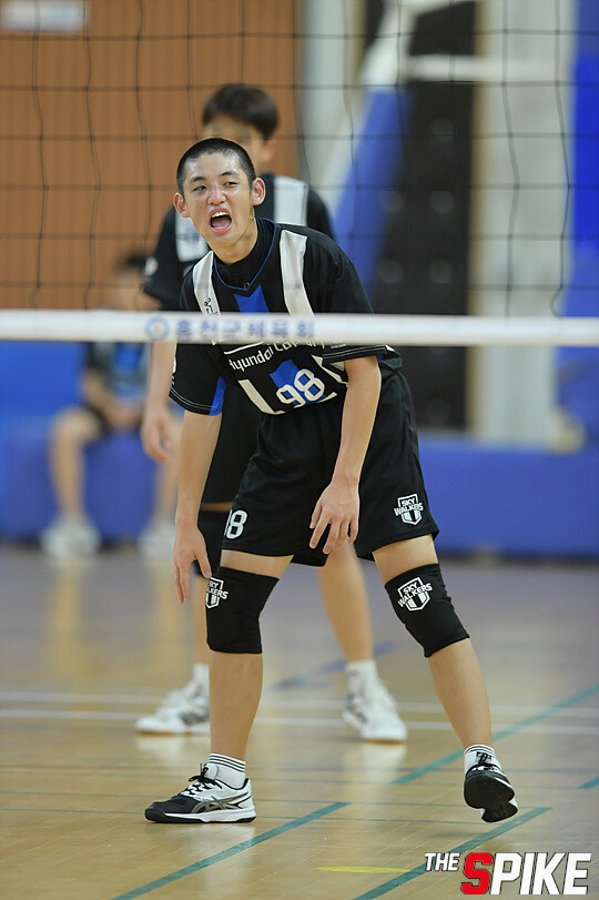 S180726YW193.jpg