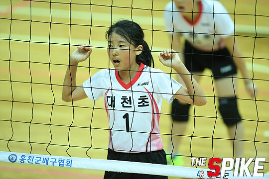 S180726YW07.jpg