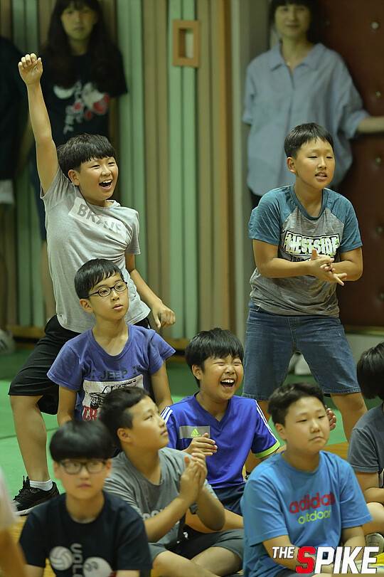 S180726YW472.jpg