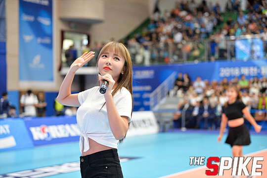 S180909YW97.jpg
