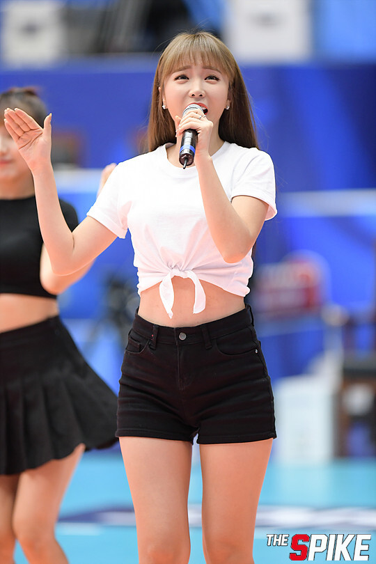 S180909YW14.jpg