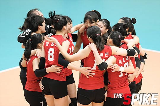 S181017YW263.jpg