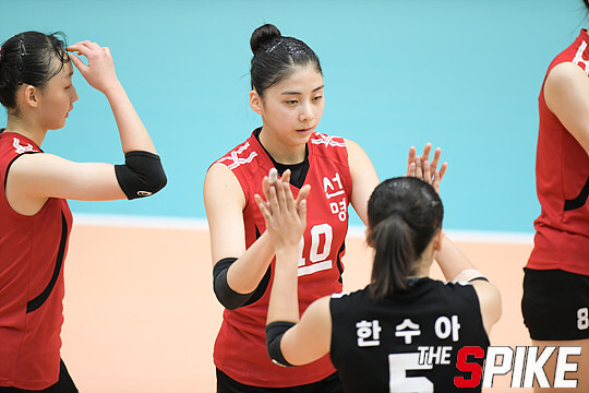 S181017YW238.jpg