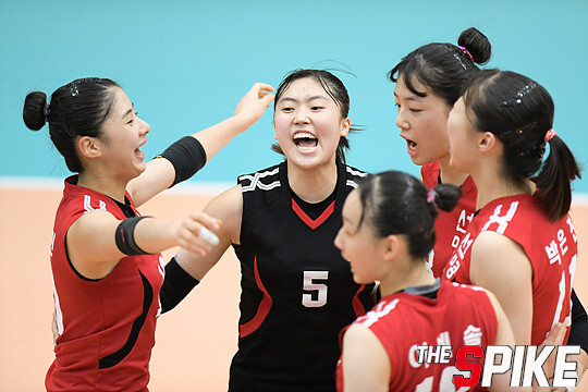 S181017YW243.jpg
