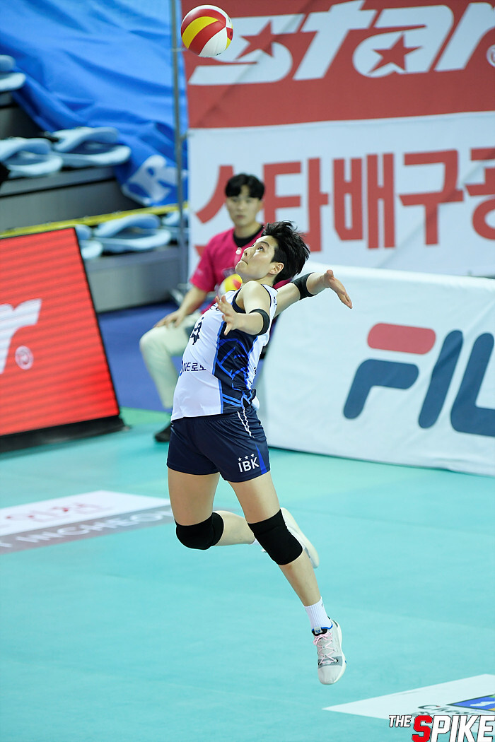 S190204YW0032.jpg
