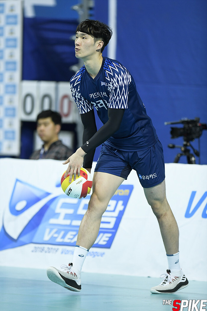S190206YW0147.jpg