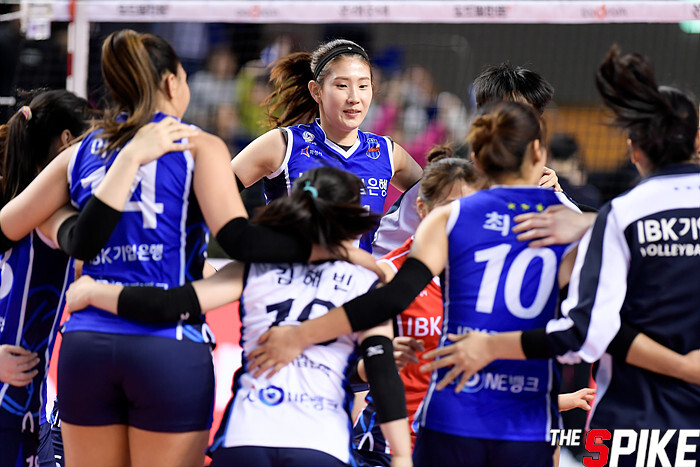 S190214YW0180.jpg