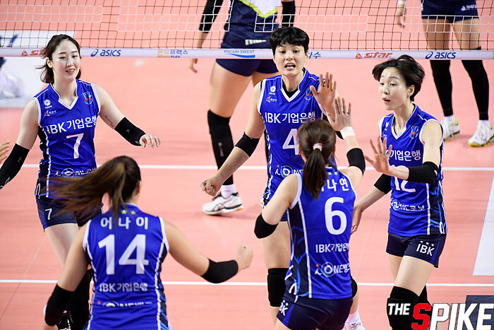 S190214YW0039.jpg