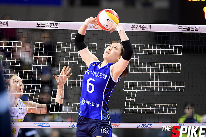 S190214YW0166.jpg
