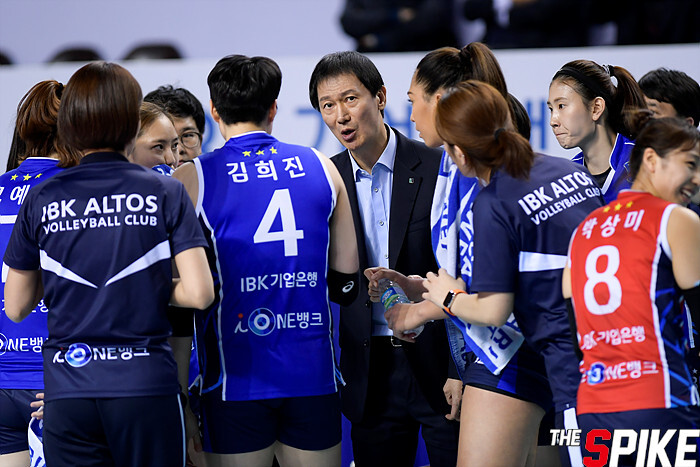 S190214YW0155.jpg