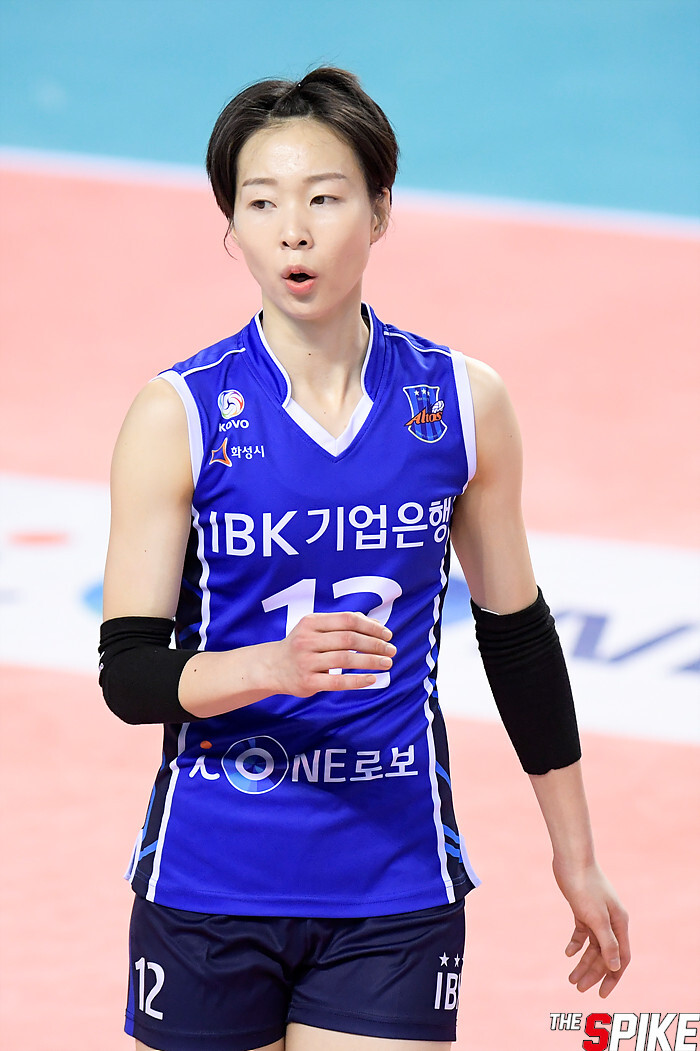 S190214YW0044.jpg