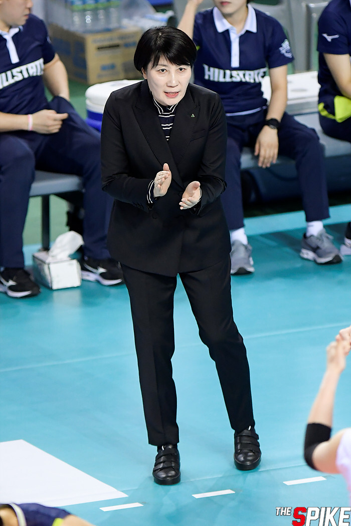 S190214YW0070.jpg