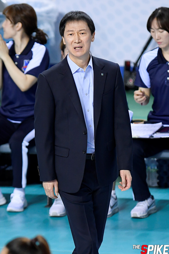 S190214YW0078.jpg