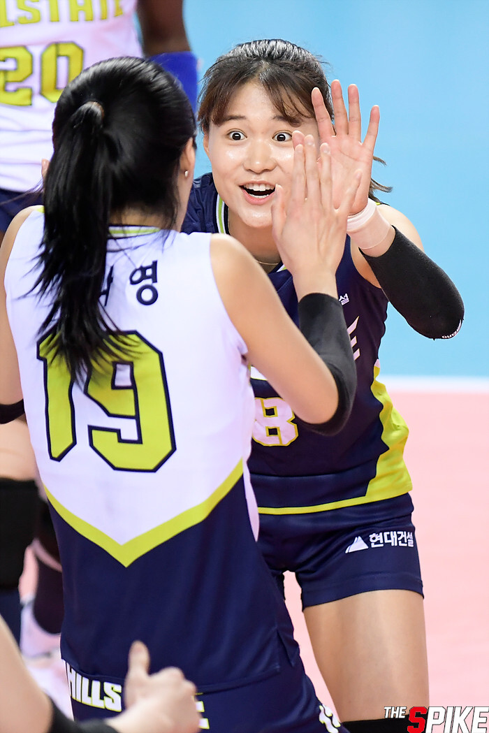 S190214YW0046.jpg