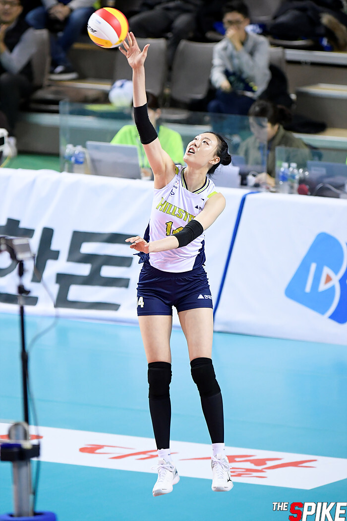 S190214YW0017.jpg