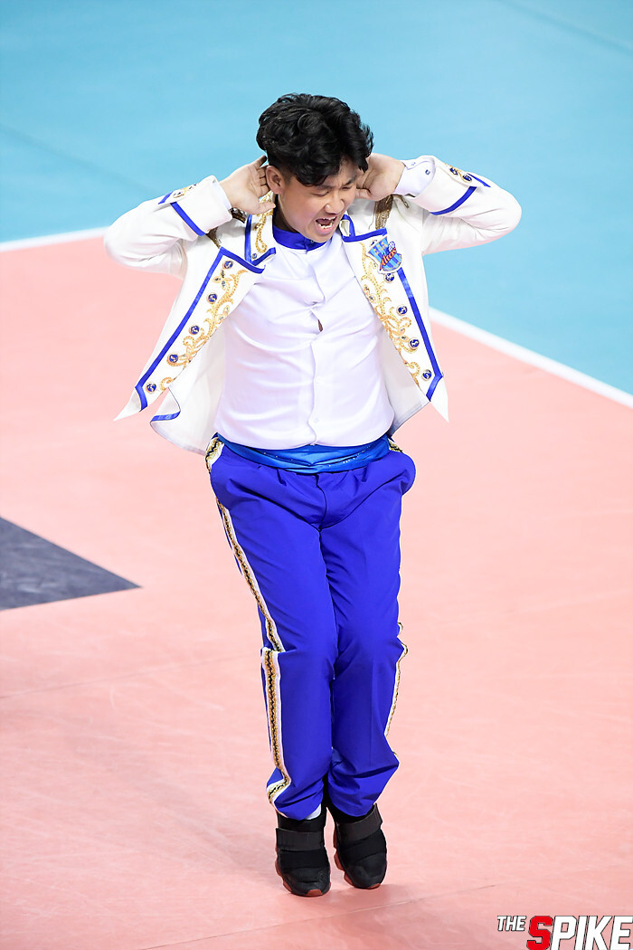 S190214YW0054.jpg