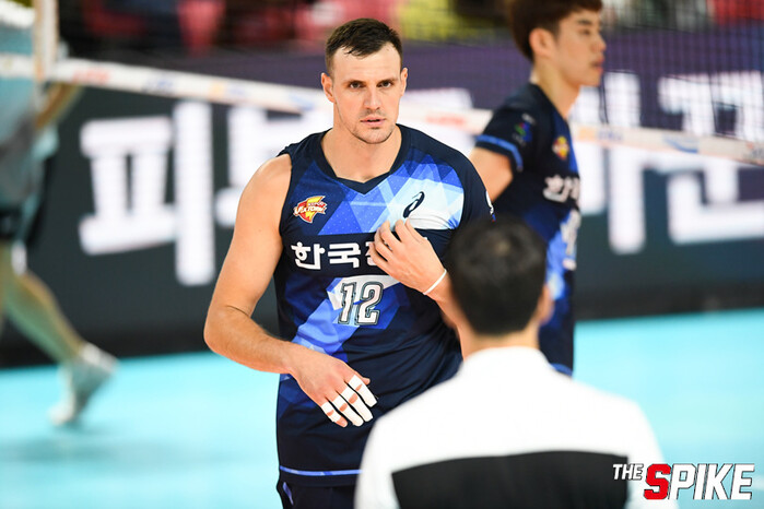 YYW_4166_1.jpg