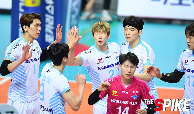 MBJ_7680_2.jpg