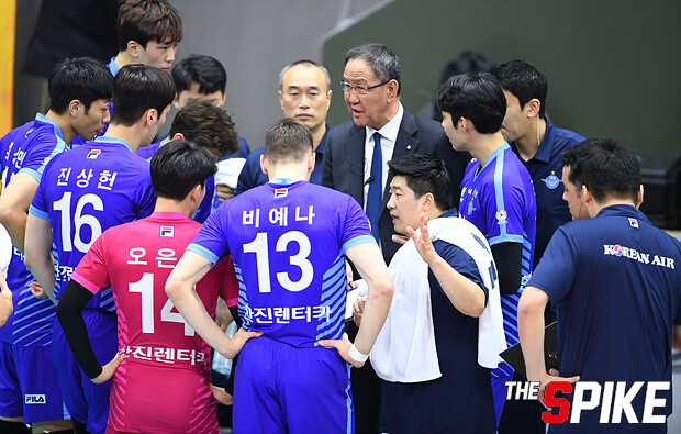 MBJ_7596_1.jpg