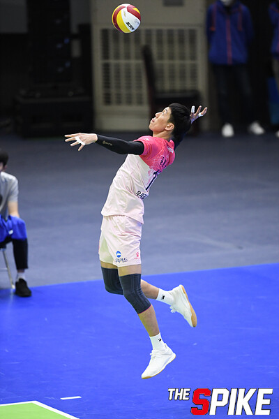 YYW_7872.jpg