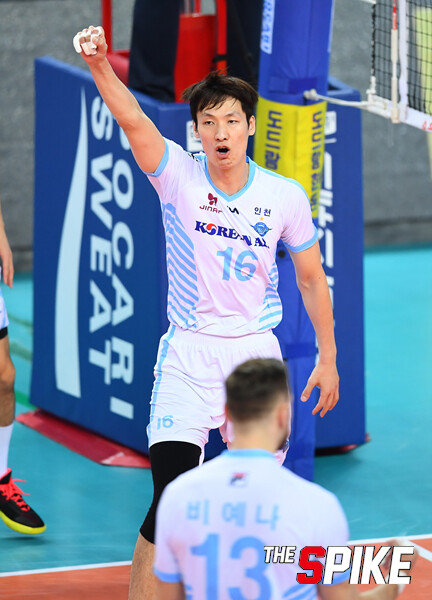 MBJ_2480_1.jpg