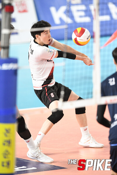 YYW_1156_2.jpg