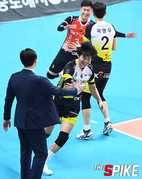 MBJ_7734.jpg