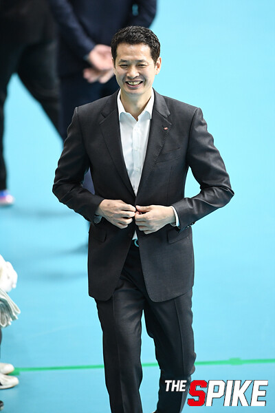YYW_2320_2.jpg