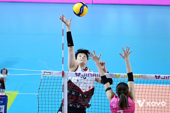 카리 23점 현대건설, 흥국생명에 3...