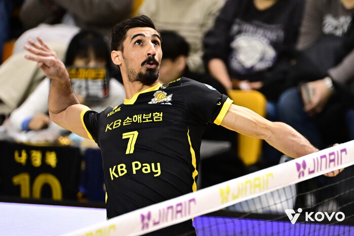 하현용 KB손해보험 감독 대행 &qu...