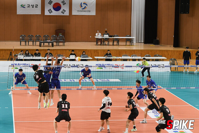 결승 앞둔 대학배구 U-리그, 중부대...